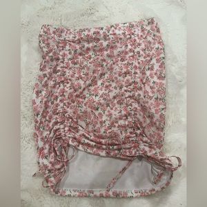 Floral Boycon Skirt Size Small
